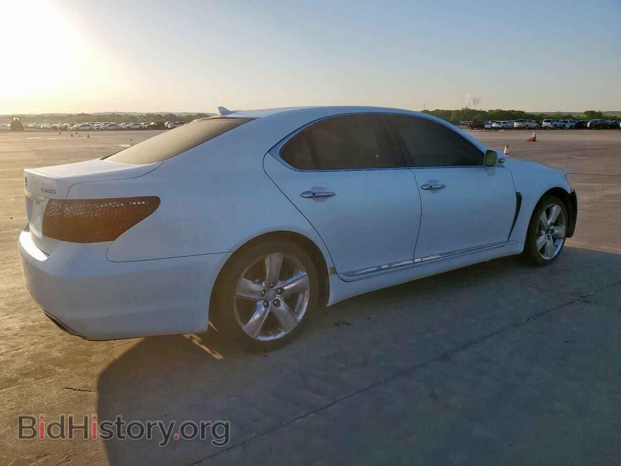 2011 LEXUS LS460 - VIN: JTHBL5EF1B5102521 - Фото 3