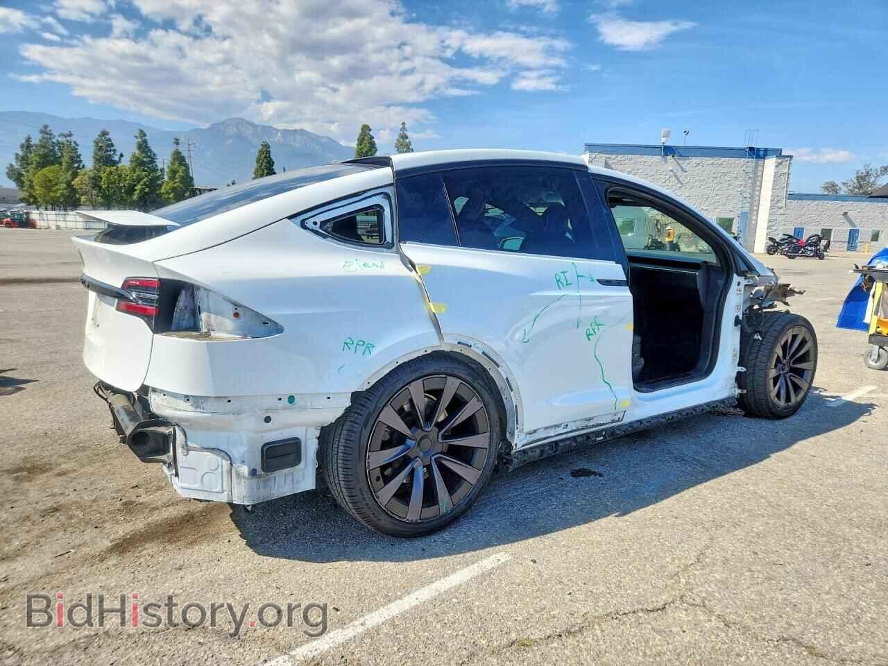 2022 TESLA MODEL X - VIN: 7SAXCBE53NF329793 - Фото 3