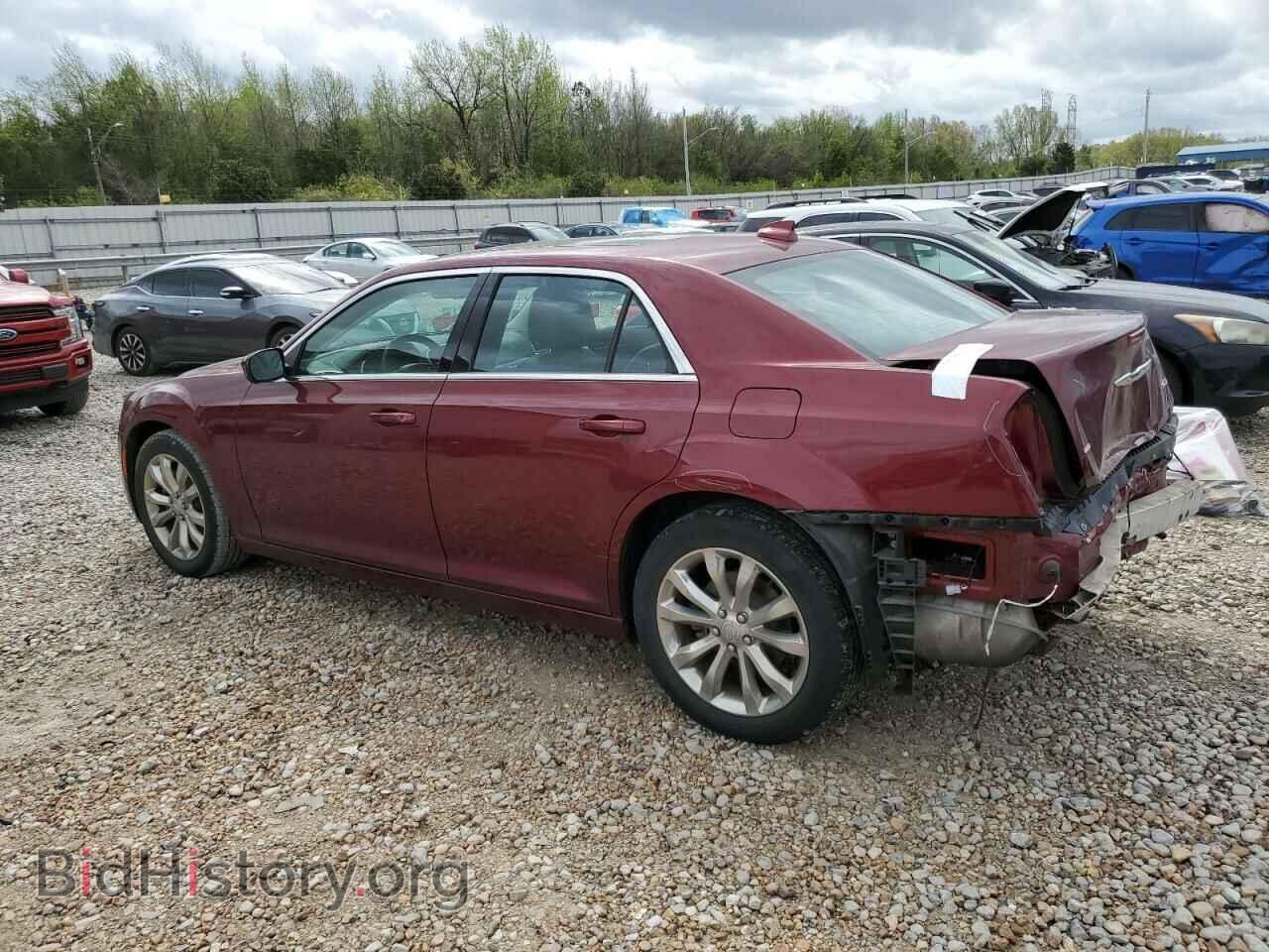 2017 CHRYSLER 300 - VIN: 2C3CCARG5HH540322 - Фото 2