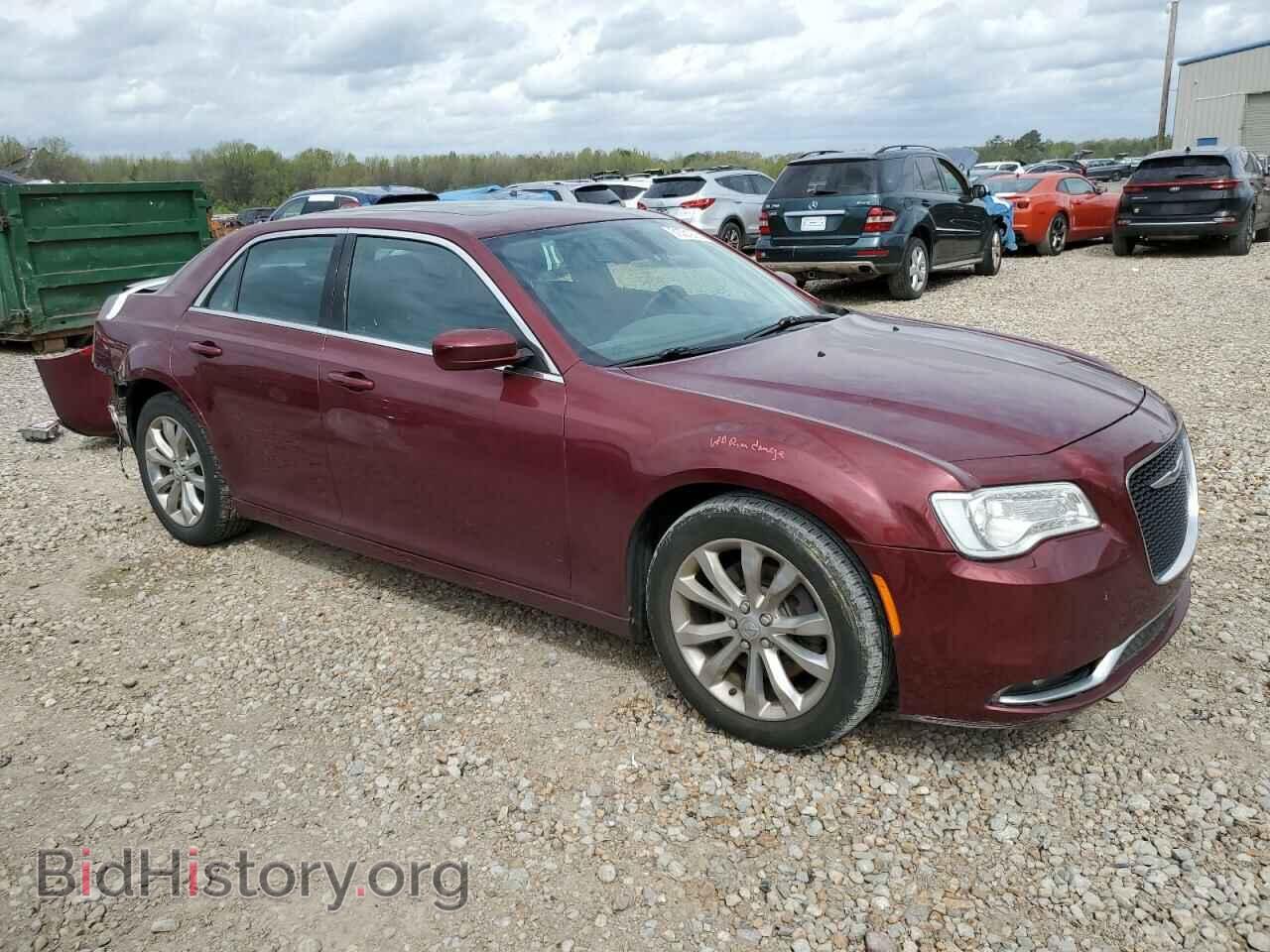 2017 CHRYSLER 300 - VIN: 2C3CCARG5HH540322 - Фото 4