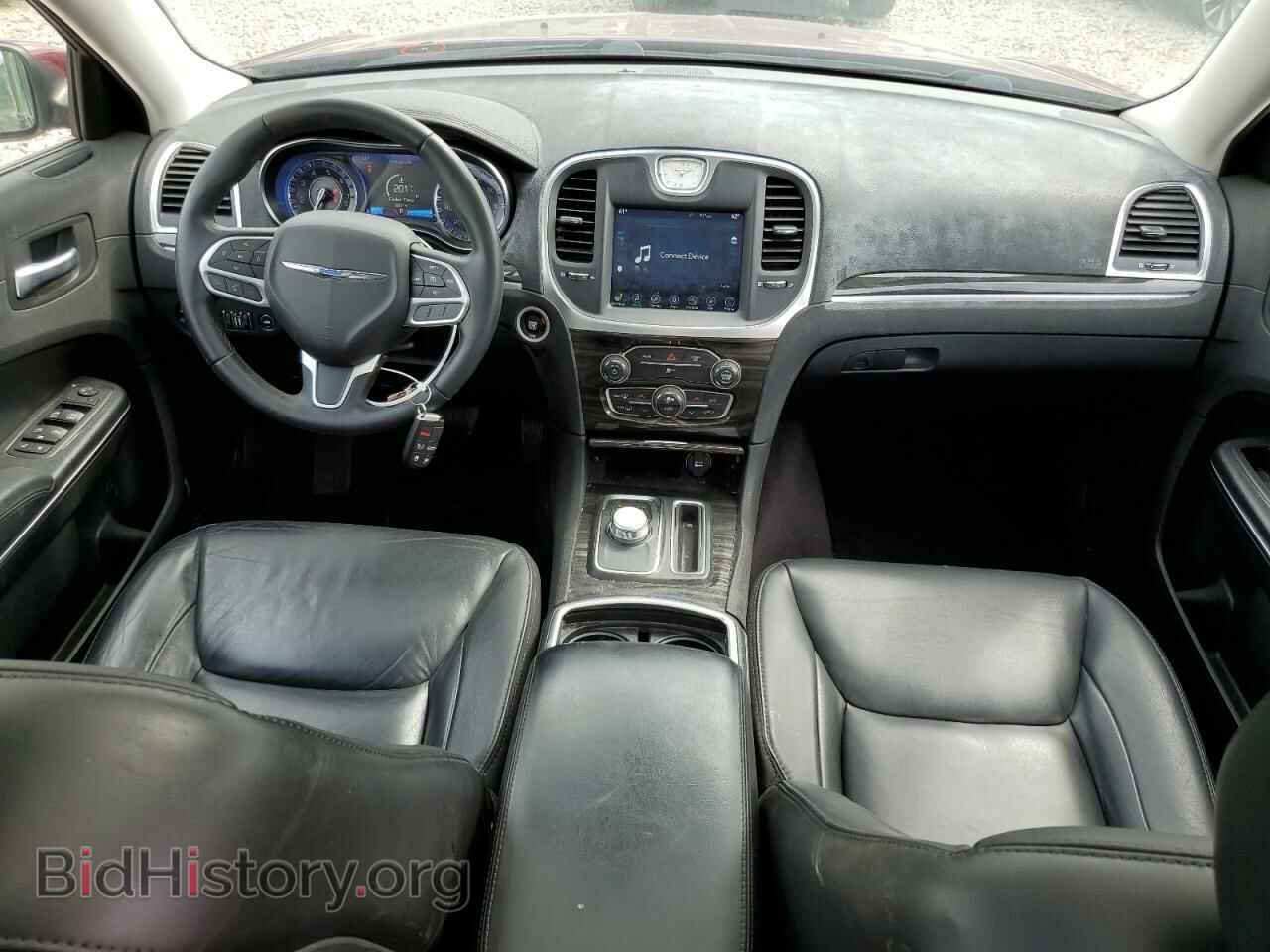 2017 CHRYSLER 300 - VIN: 2C3CCARG5HH540322 - Фото 8