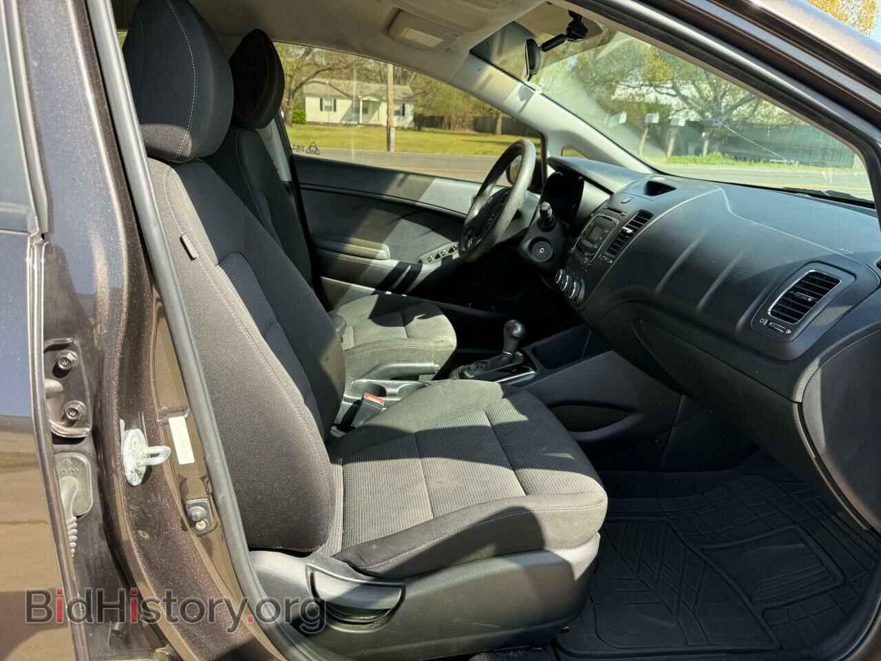 2017 KIA FORTE - VIN: 3KPFK4A7XHE137067 - Фото 5
