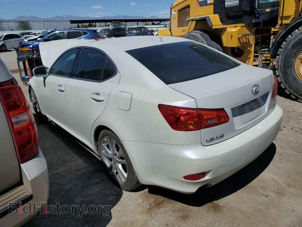 2007 LEXUS IS - VIN: JTHBK262472042837 - Photo 2