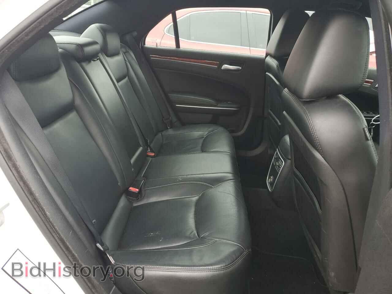 2013 CHRYSLER 300 - VIN: 2C3CCAAG2DH588222 - Фото 10