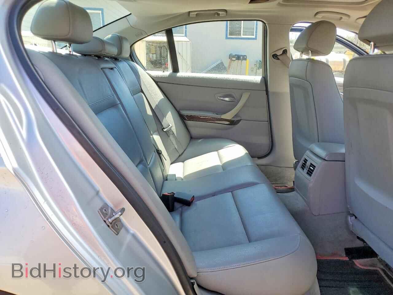 2011 BMW 3 SERIES - VIN: WBAPH7C51BE852223 - Фото 10