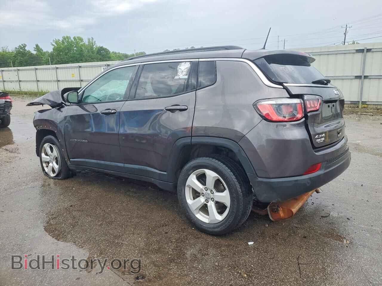 2018 JEEP COMPASS - VIN: 3C4NJDBBXJT392434 - Фото 2