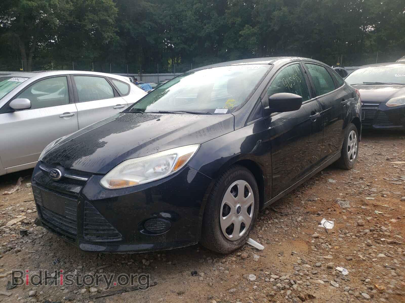 2013 FORD FOCUS - VIN: 1FADP3E26DL227115 - Фото 2