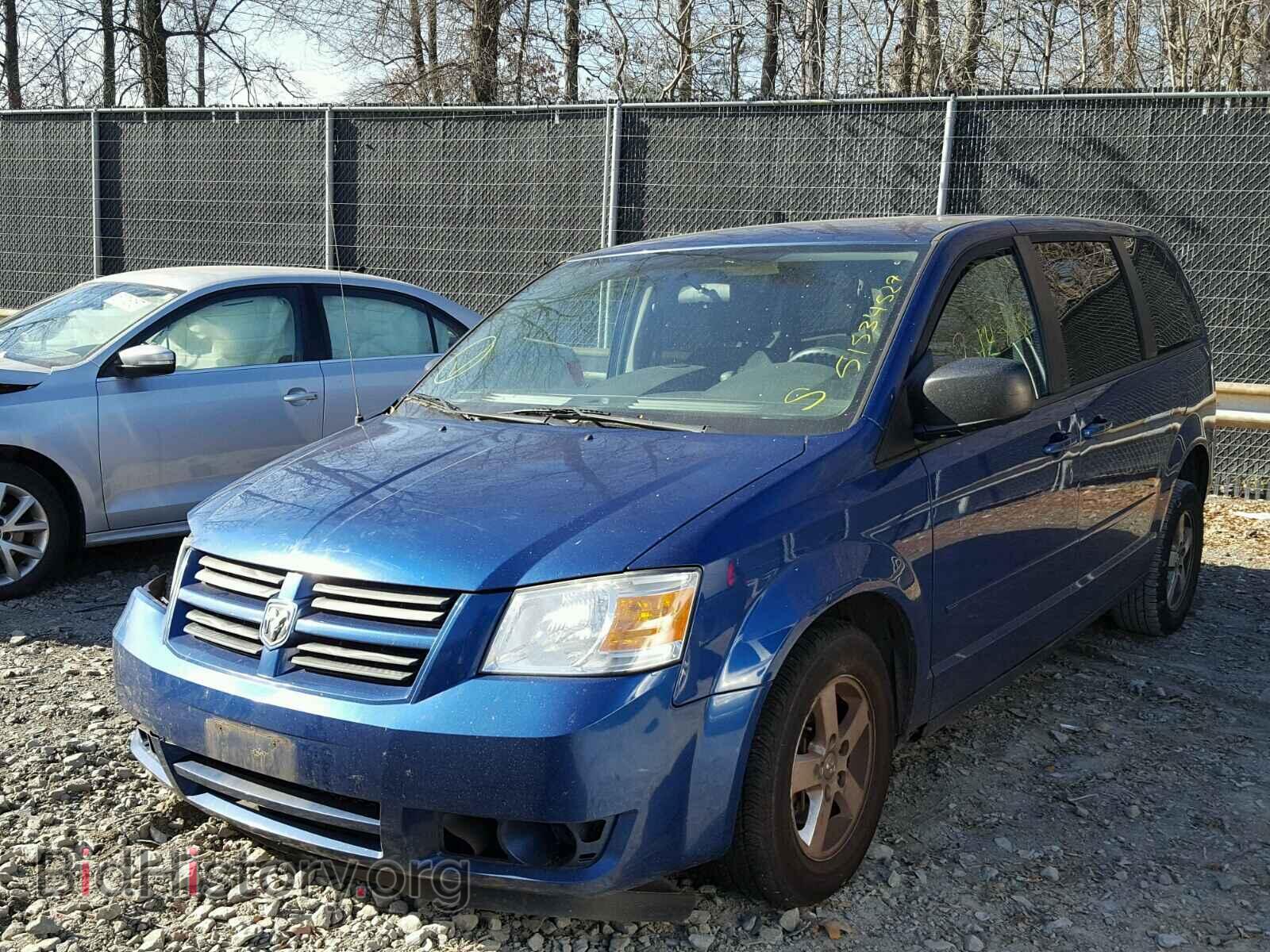2010 DODGE CARAVAN - VIN: 2D4RN4DE0AR282334 - Фото 2