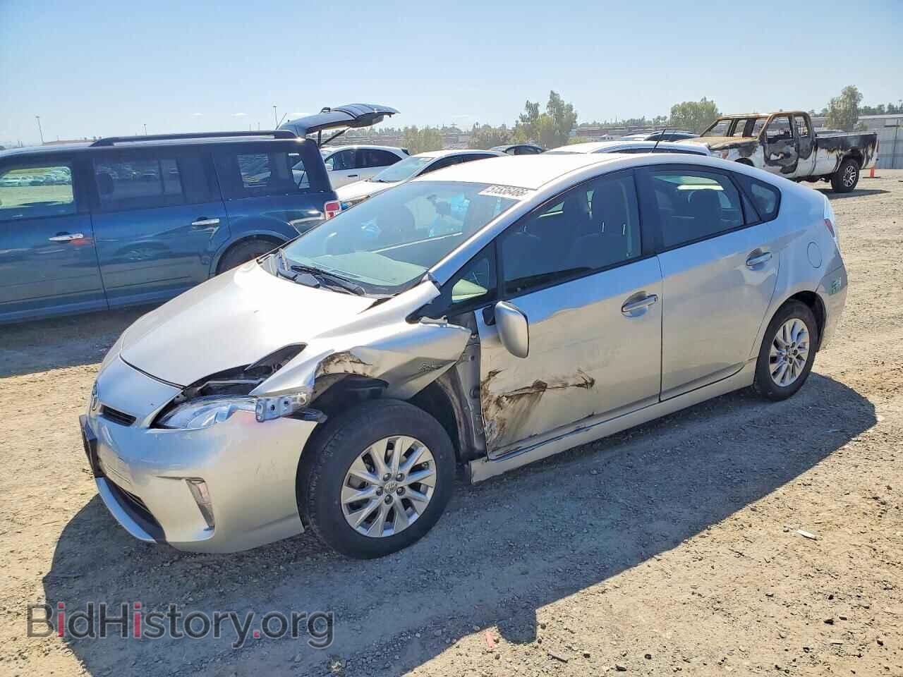 Фотография JTDKN3DP2C3021146 - TOYOTA PRIUS 2012