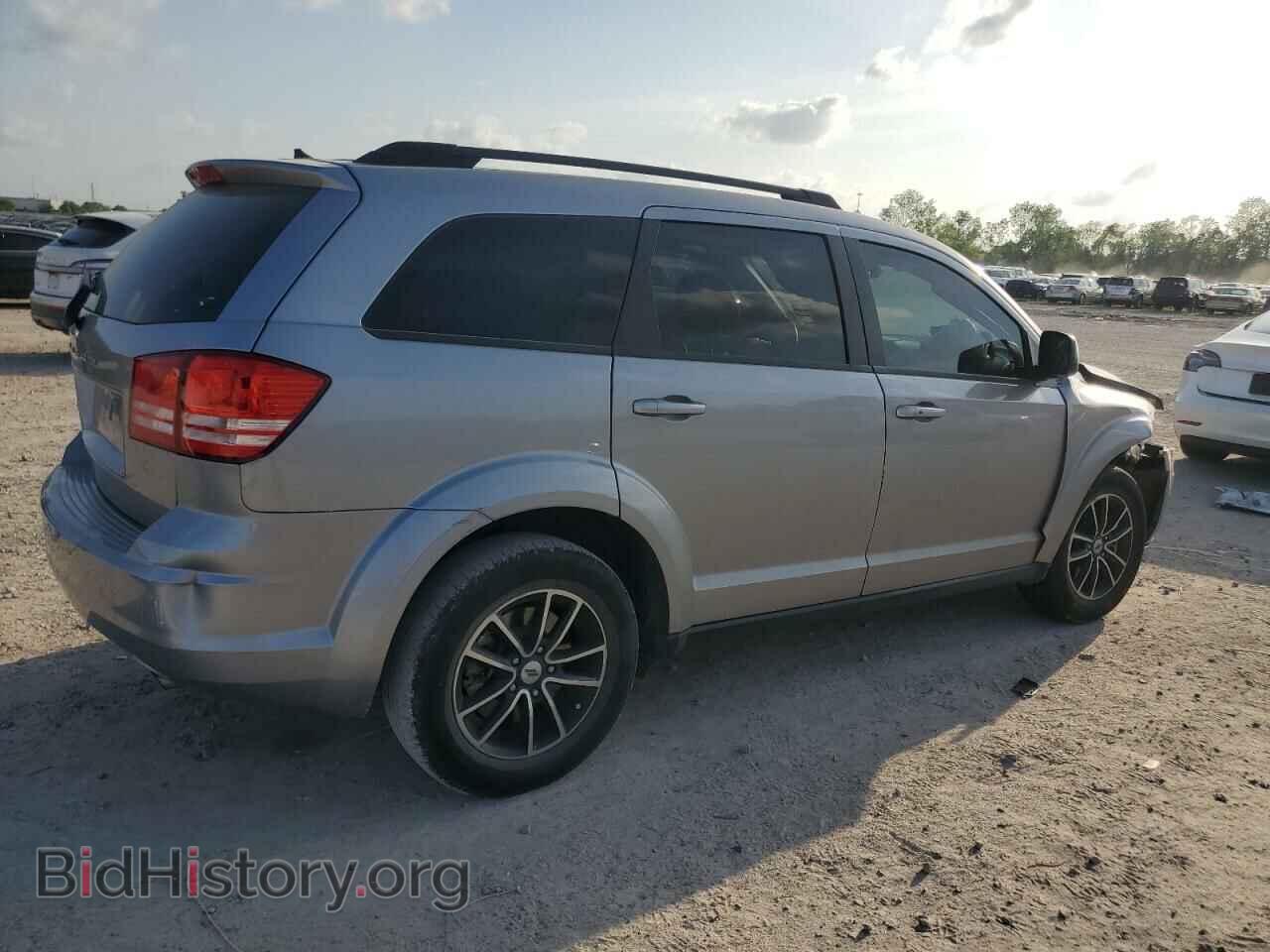 2018 DODGE JOURNEY - VIN: 3C4PDCAB3JT490717 - Фото 3