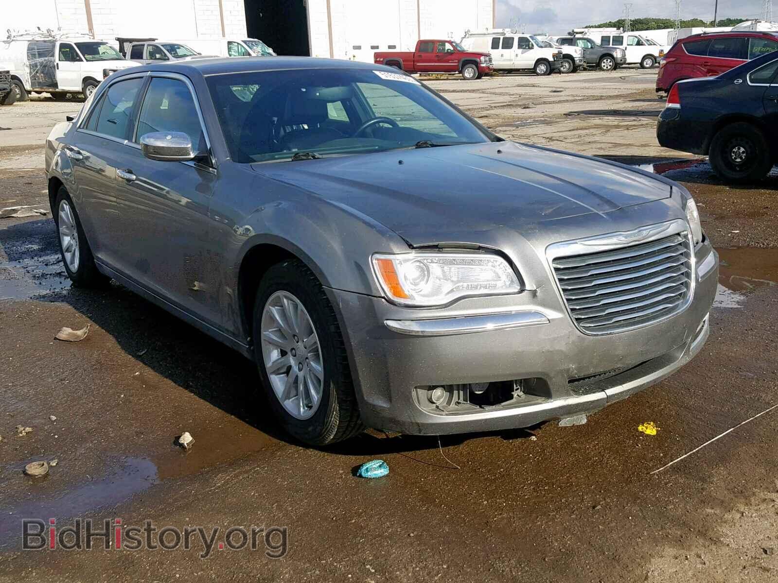 Фотография 2C3CCACG7CH250178 - CHRYSLER 300 2012