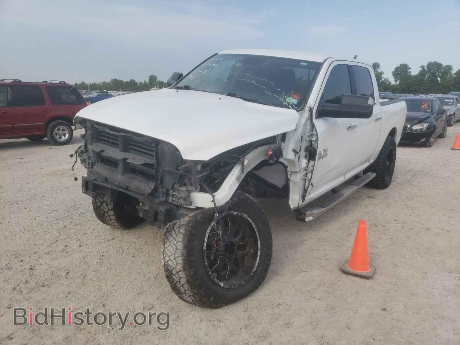 2017 RAM 1500 - VIN: 1C6RR7LT3HS523340 - Photo 2
