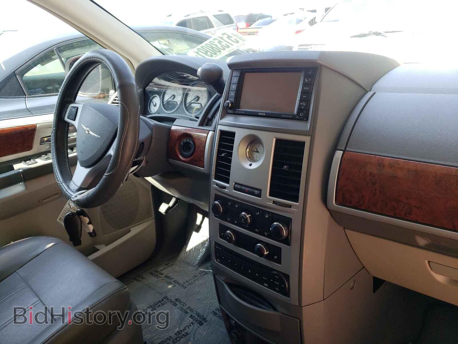 2009 CHRYSLER MINIVAN - VIN: 2A8HR54149R596783 - Фото 9