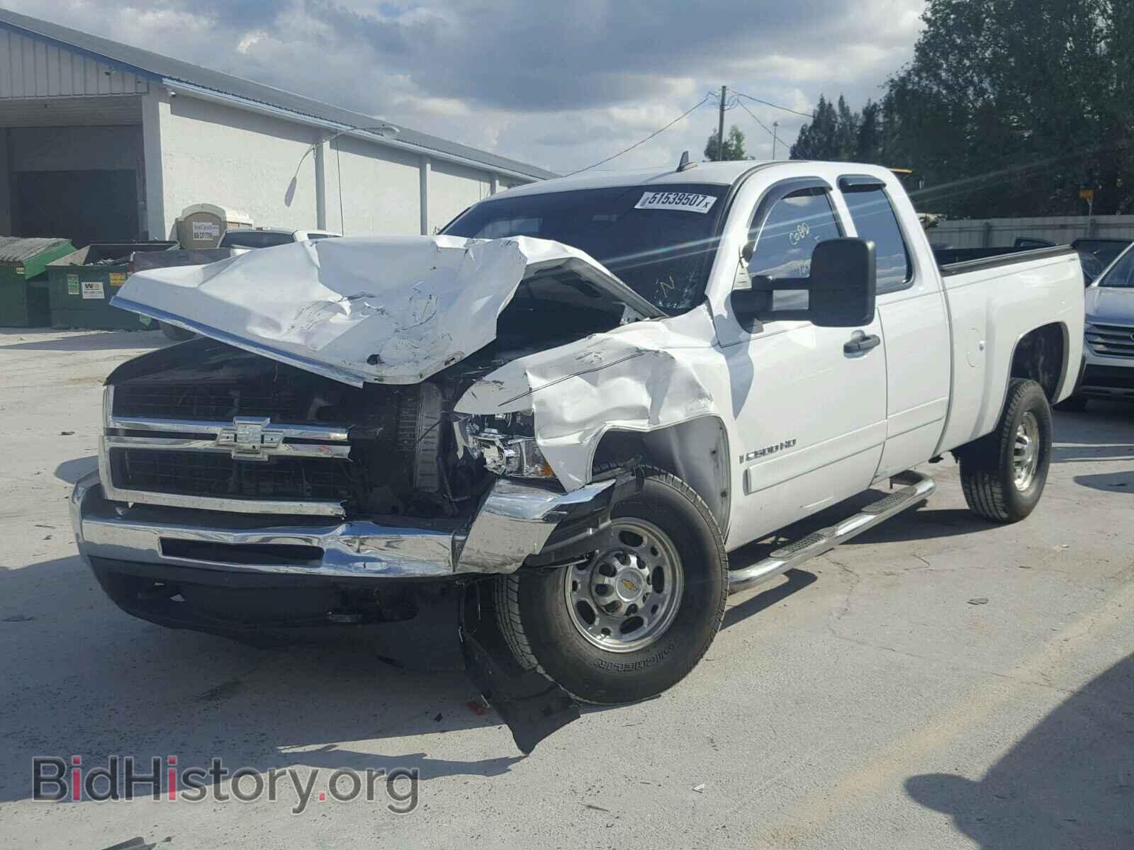 2008 CHEVROLET SILVERADO - VIN: 1GCHC29698E109889 - Фото 2