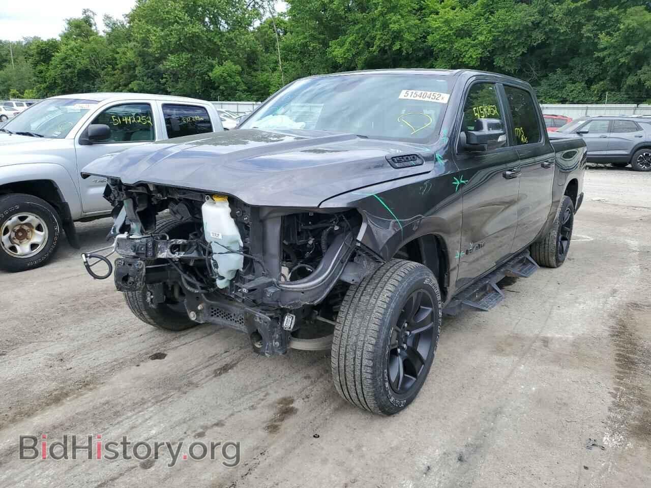 2020 RAM 1500 - VIN: 1C6SRFFT1LN356085 - Фото 2