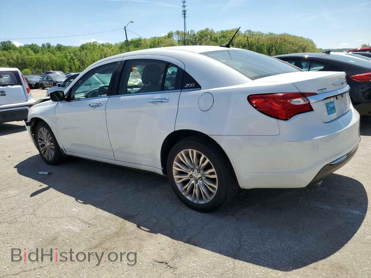 2012 CHRYSLER 200 - VIN: 1C3CCBCG5CN164770 - Photo 2