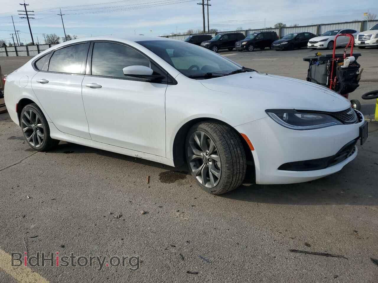 2016 CHRYSLER 200 - VIN: 1C3CCCBB9GN107621 - Фото 4