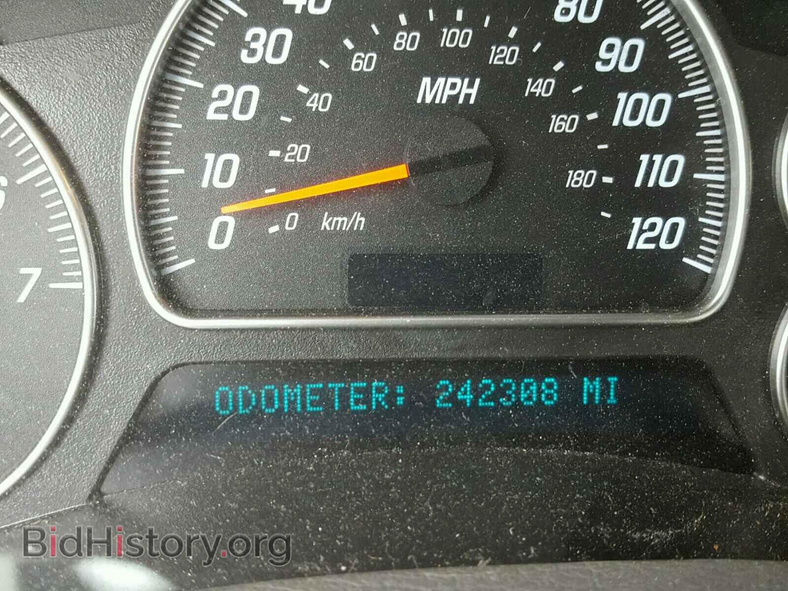 2005 GMC ENVOY - VIN: 1GKDT13SX52257100 - Photo 8