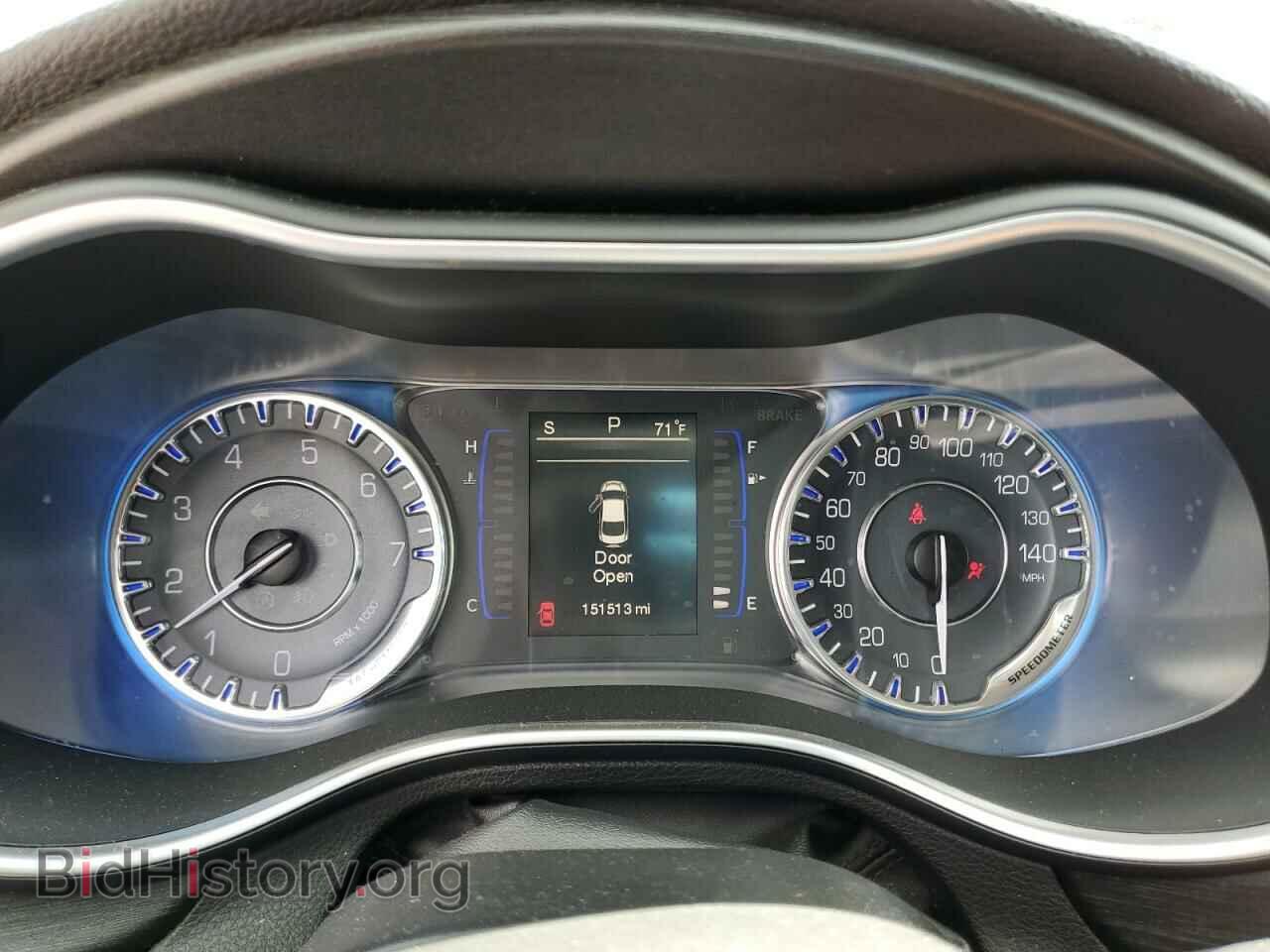 2015 CHRYSLER 200 - VIN: 1C3CCCAB4FN711237 - Photo 9