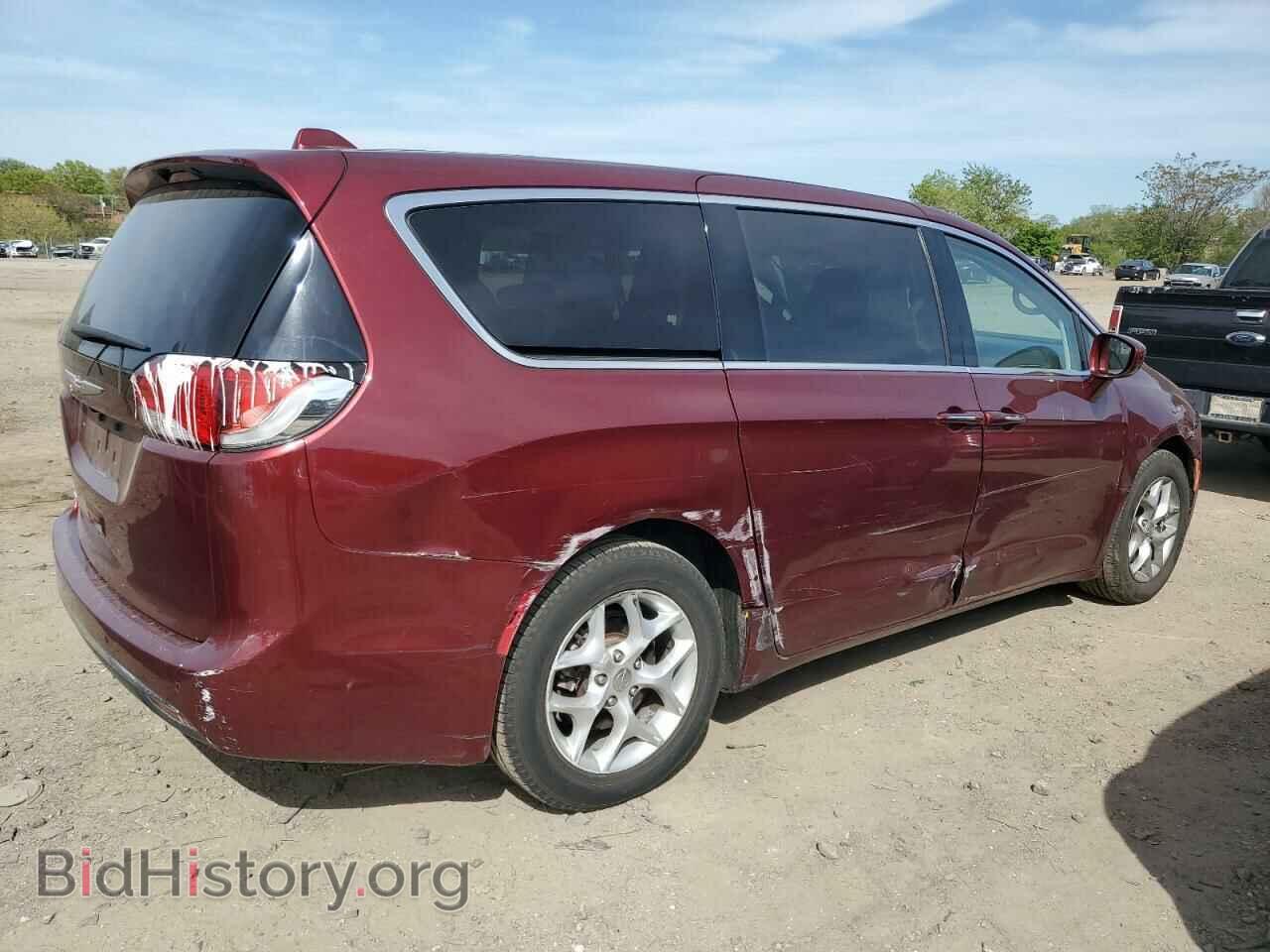 2018 CHRYSLER PACIFICA - VIN: 2C4RC1FG7JR123715 - Фото 3