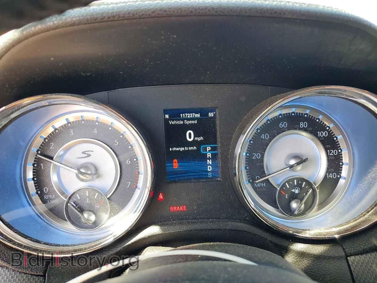 2014 CHRYSLER 300 - VIN: 2C3CCAGGXEH160570 - Фото 9