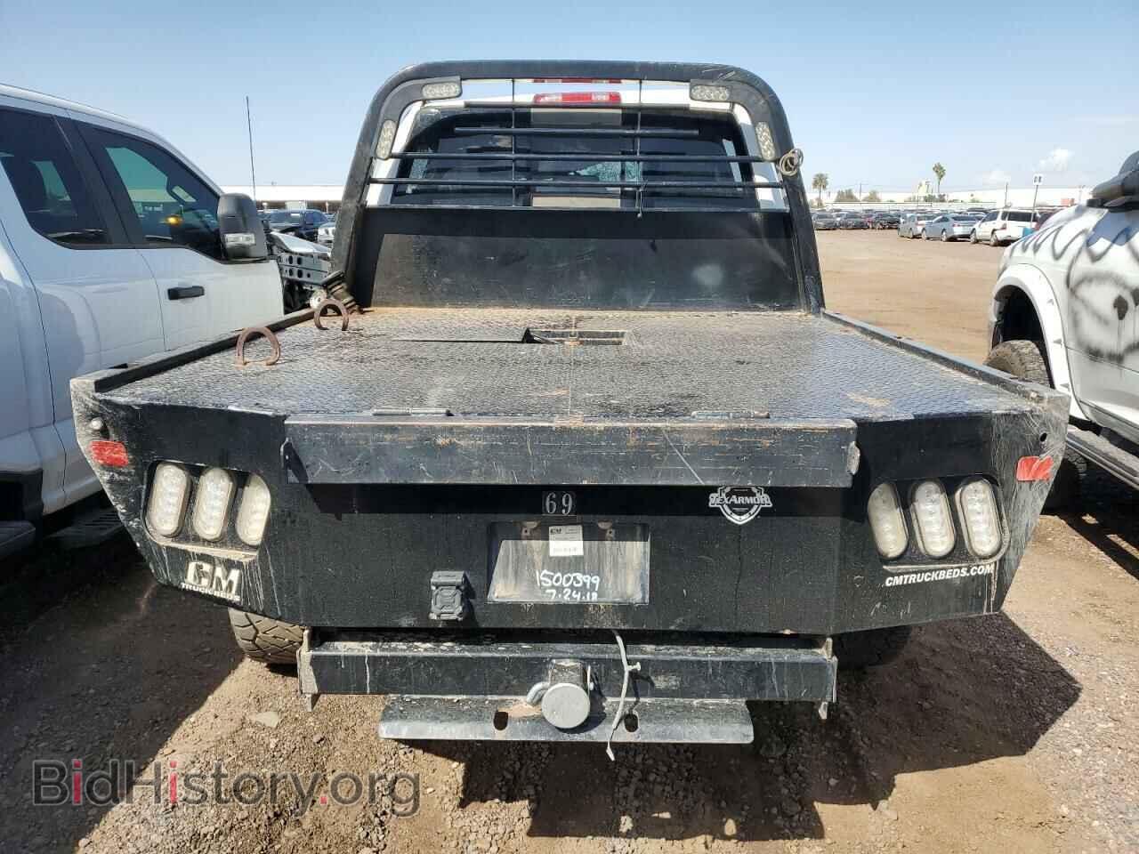 2017 RAM All Models - VIN: 3C6UR5DL1HG578082 - Photo 6
