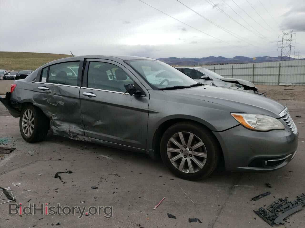 2013 CHRYSLER 200 - VIN: 1C3CCBCG7DN621287 - Photo 4