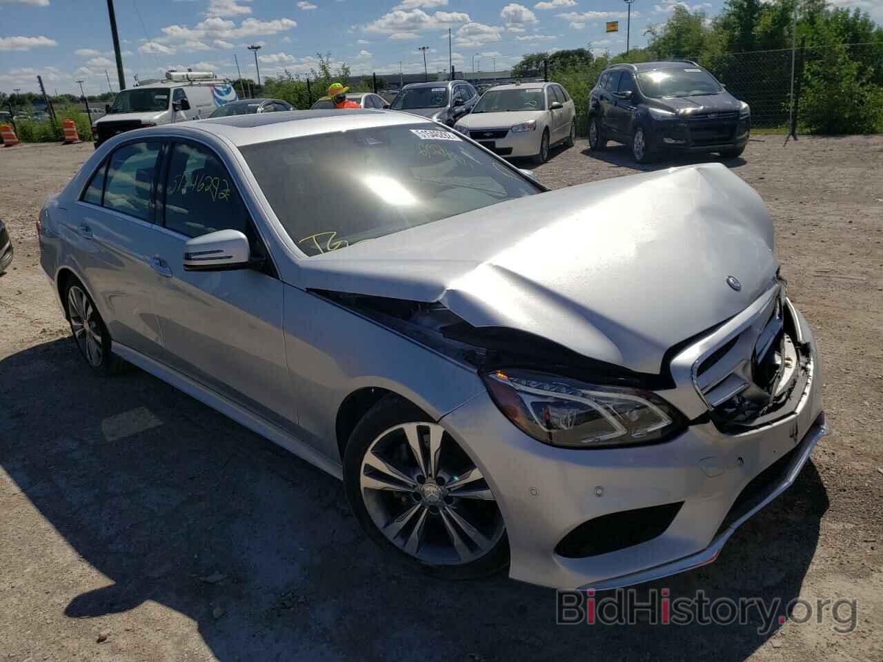 Photo WDDHF8JB5EA807265 - MERCEDES-BENZ E-CLASS 2014