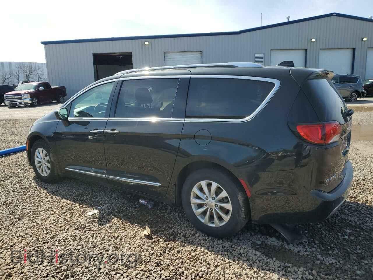 2018 CHRYSLER PACIFICA - VIN: 2C4RC1BG6JR278052 - Фото 2