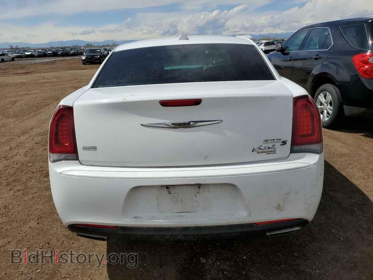2016 CHRYSLER 300 - VIN: 2C3CCAGG4GH314094 - Фото 6
