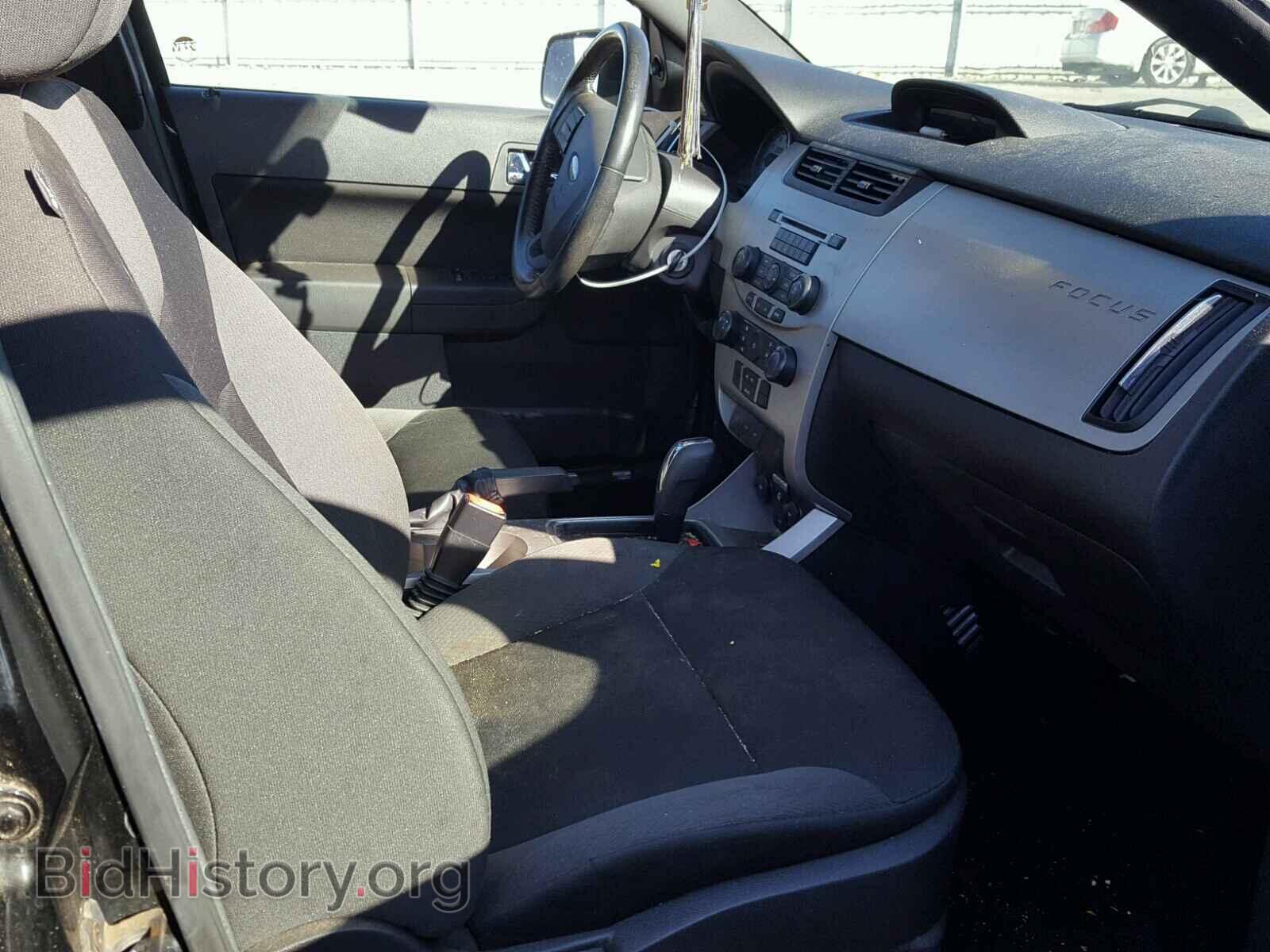 2008 FORD FOCUS - VIN: 1FAHP35N28W243733 - Photo 5