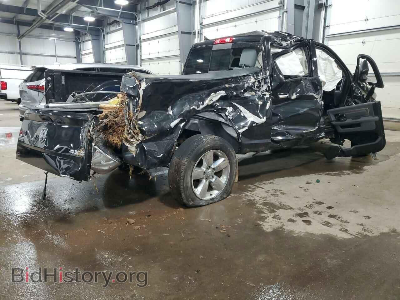 2017 RAM 1500 - VIN: 1C6RR7TT3HS694816 - Photo 3