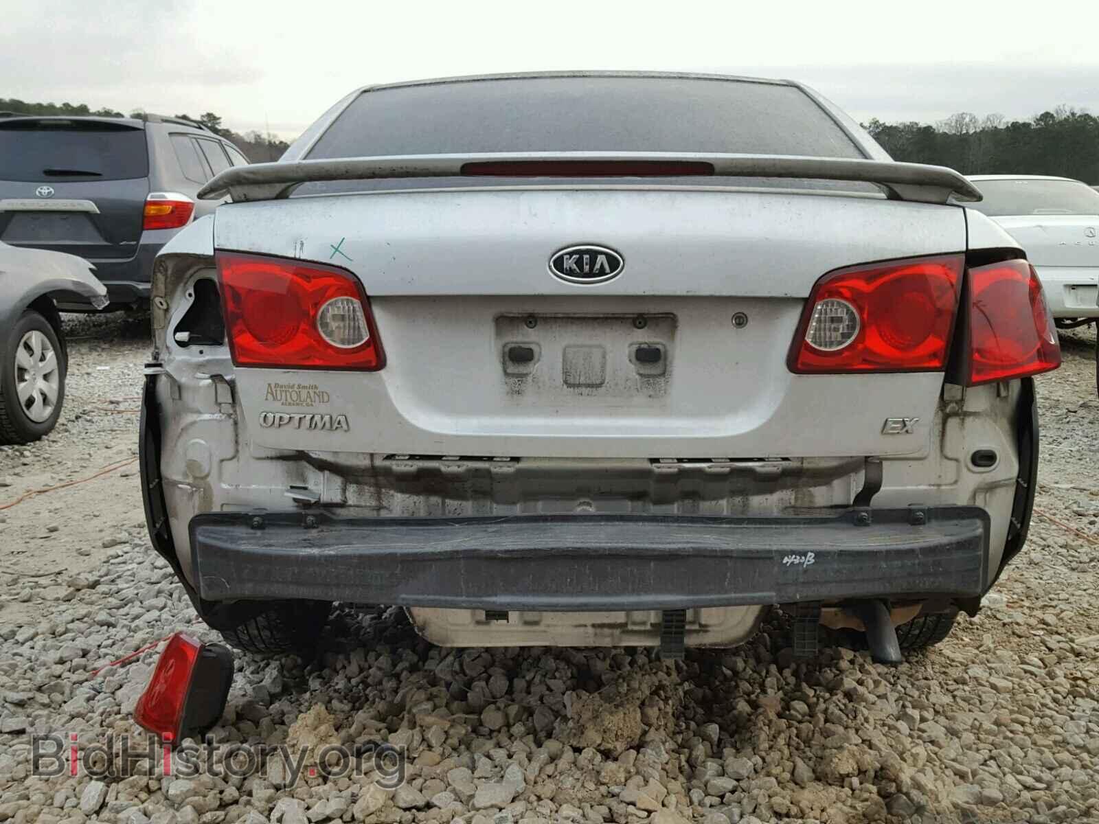 2007 KIA OPTIMA - VIN: KNAGE123775159122 - Фото 9