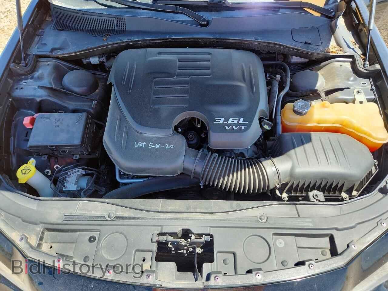2018 CHRYSLER 300 - VIN: 2C3CCAGG7JH175070 - Фото 11