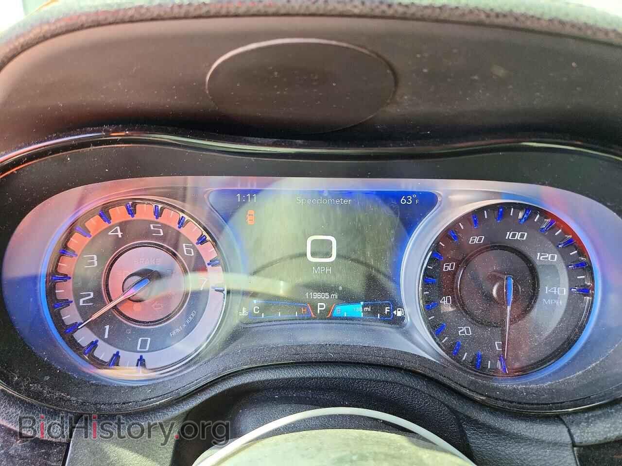 2018 CHRYSLER 300 - VIN: 2C3CCAGG7JH175070 - Фото 9