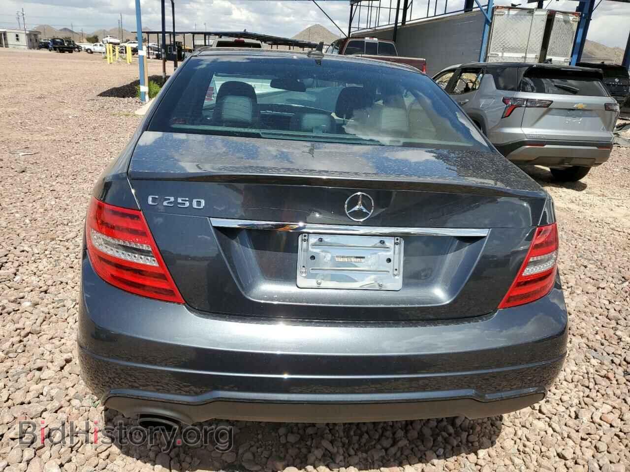 2014 MERCEDES-BENZ C-CLASS - VIN: WDDGF4HB9EA902891 - Фото 6