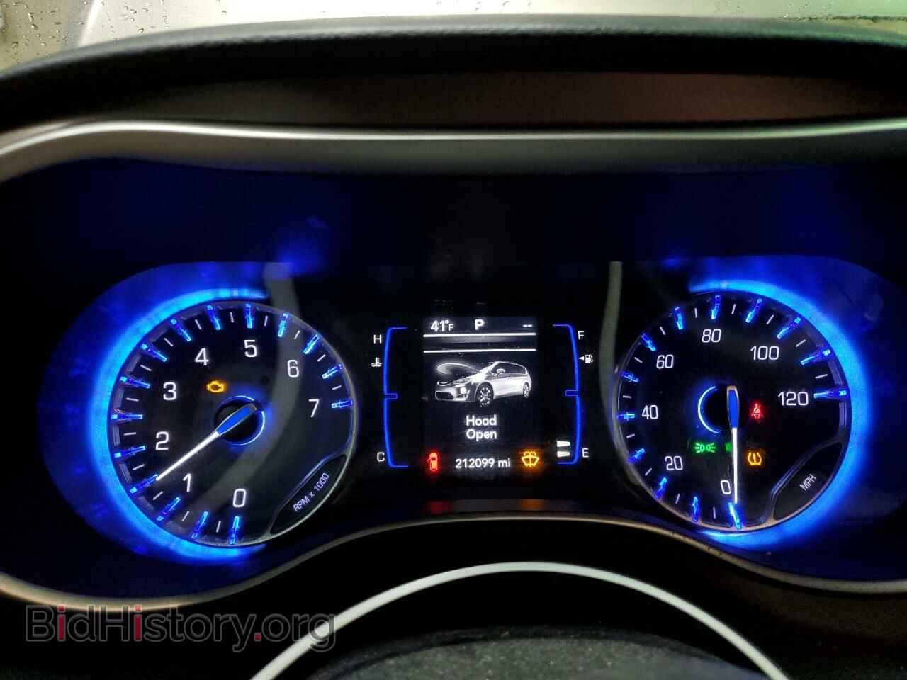 2018 CHRYSLER PACIFICA - VIN: 2C4RC1DG0JR130511 - Фото 9