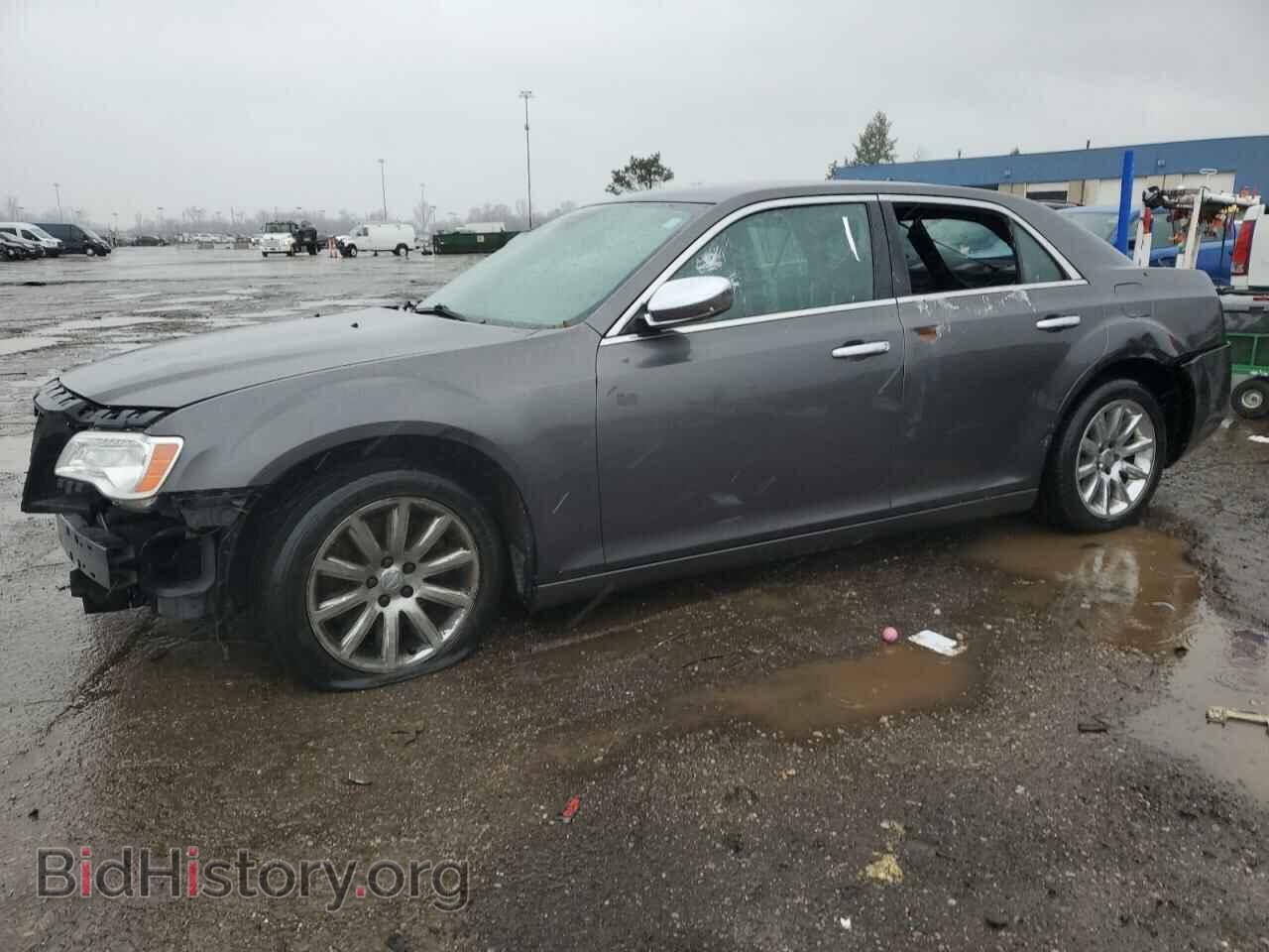 Фотография 2C3CCAET2DH743715 - CHRYSLER 300 2013