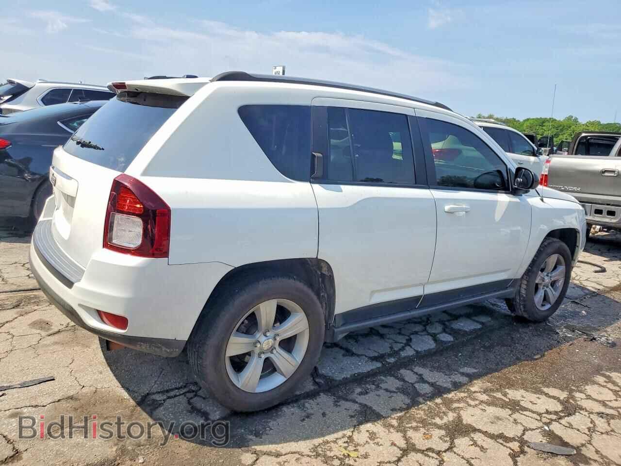 2016 JEEP COMPASS - VIN: 1C4NJDBB4GD670937 - Photo 3