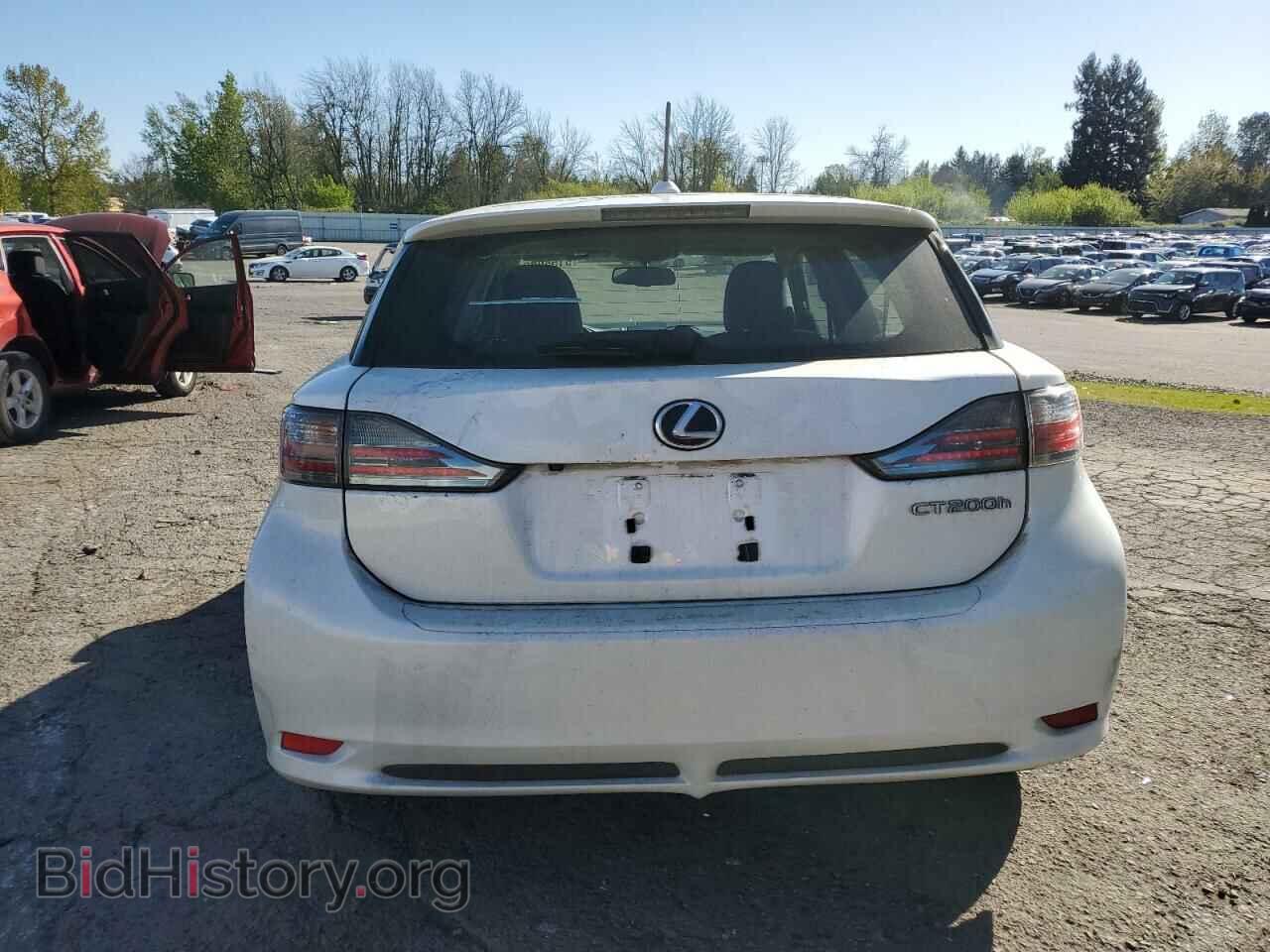 2011 LEXUS CT 200 - VIN: JTHKD5BH3B2008564 - Photo 6