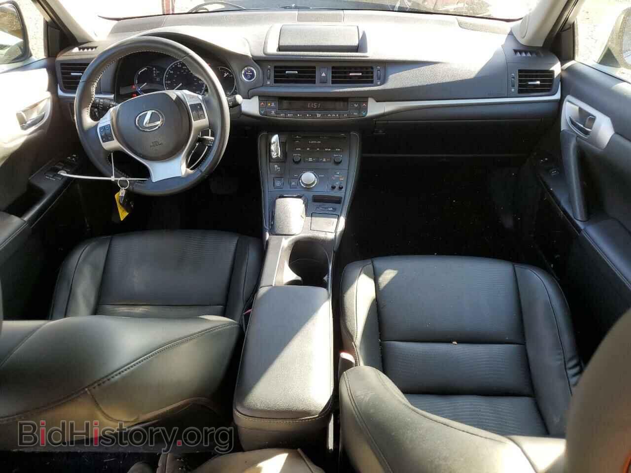 2011 LEXUS CT 200 - VIN: JTHKD5BH3B2008564 - Photo 8