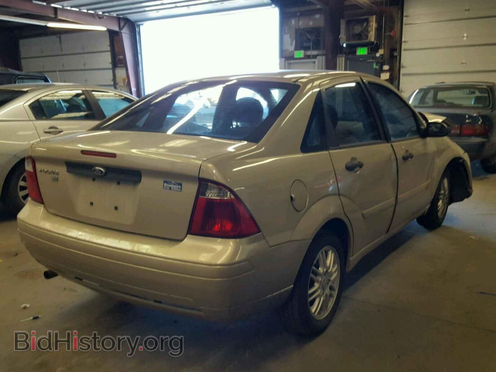 2007 FORD FOCUS - VIN: 1FAFP34N07W112209 - Фото 4