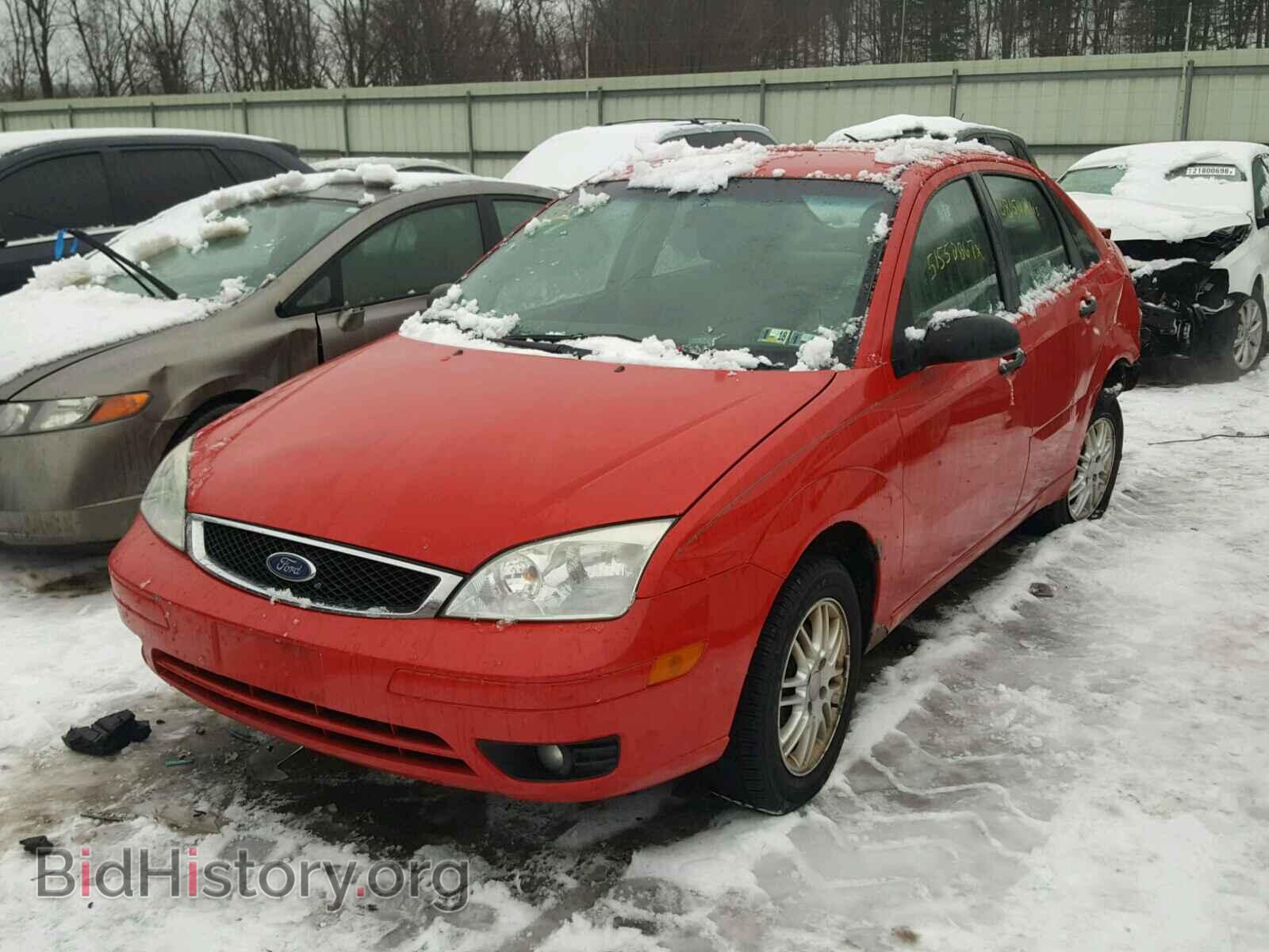 2007 FORD FOCUS - VIN: 1FAFP34N07W198718 - Фото 2