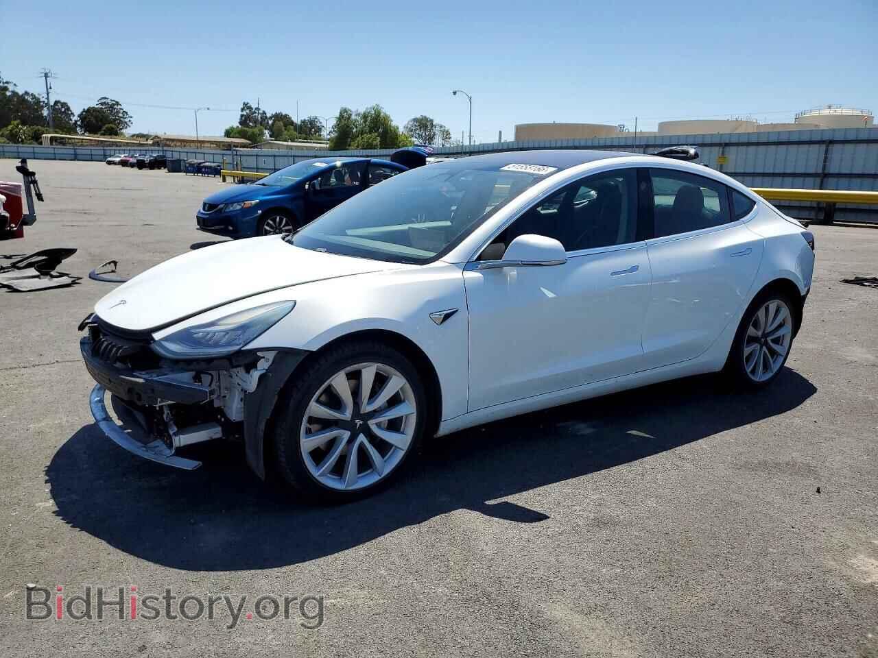 Фотография 5YJ3E1EB3JF107609 - TESLA MODEL 3 2018