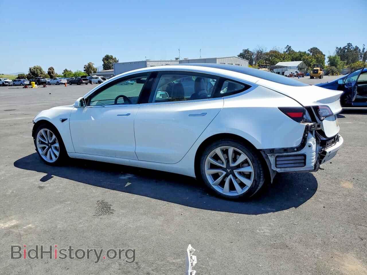 2018 TESLA MODEL 3 - VIN: 5YJ3E1EB3JF107609 - Фото 2