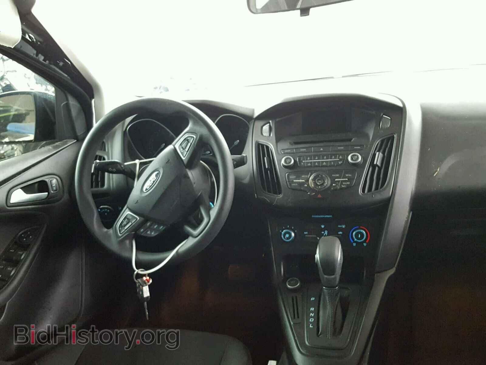 2017 FORD FOCUS - VIN: 1FADP3F29HL302135 - Photo 9