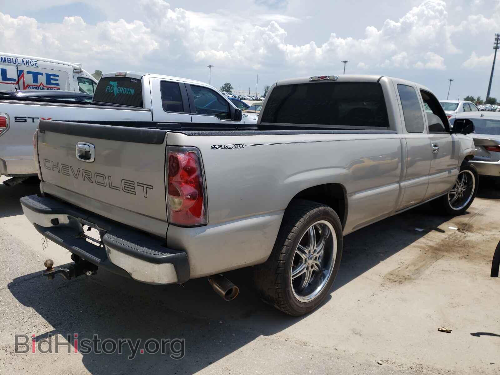 2006 CHEVROLET SILVERADO - VIN: 1GCEC19V86E211217 - Фото 4