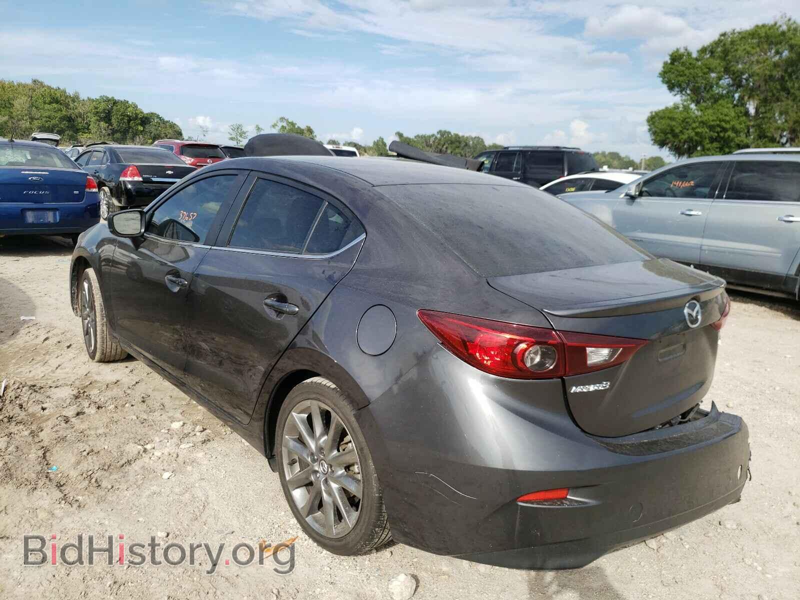 2018 MAZDA 3 - VIN: 3MZBN1V39JM173790 - Фото 3