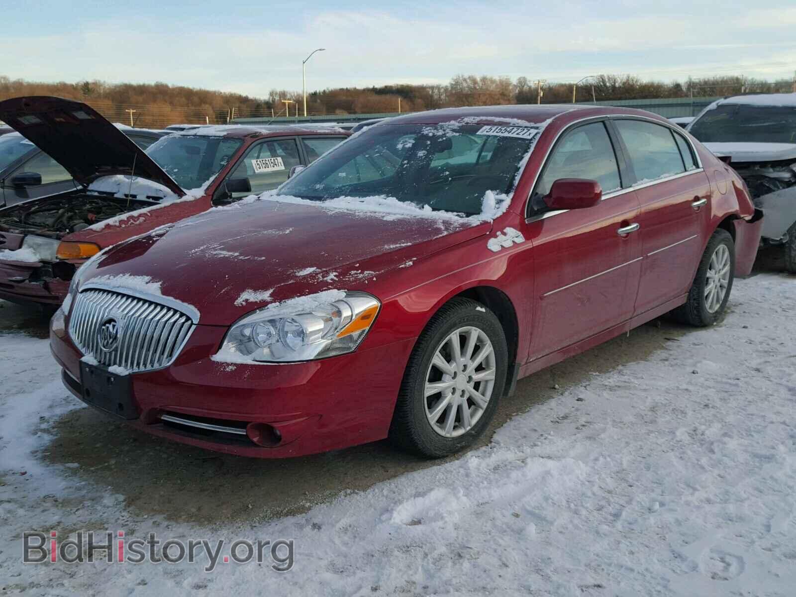2011 BUICK LUCERNE - VIN: 1G4HC5EM5BU140538 - Фото 2