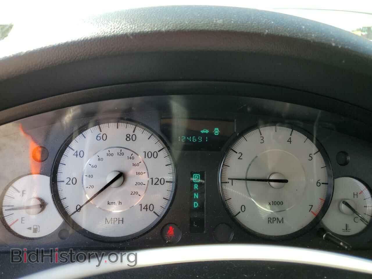 2010 CHRYSLER 300 - VIN: 2C3CA5CVXAH300693 - Фото 9